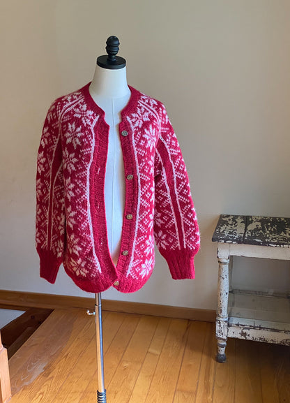 Vintage 80’s nordic snowflake sweater red & white hand knit cardigan // 42” bust