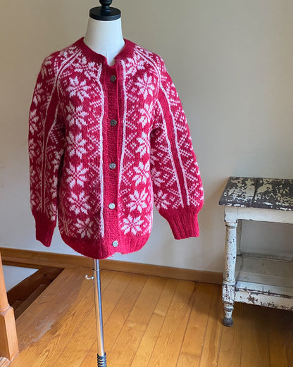 Vintage 80’s nordic snowflake sweater red & white hand knit cardigan // 42” bust