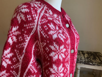 Vintage 80’s nordic snowflake sweater red & white hand knit cardigan // 42” bust