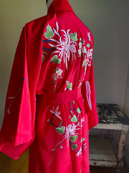 Vintage 70’s kimono red embroidered floral & birds robe obi sash // OSFM