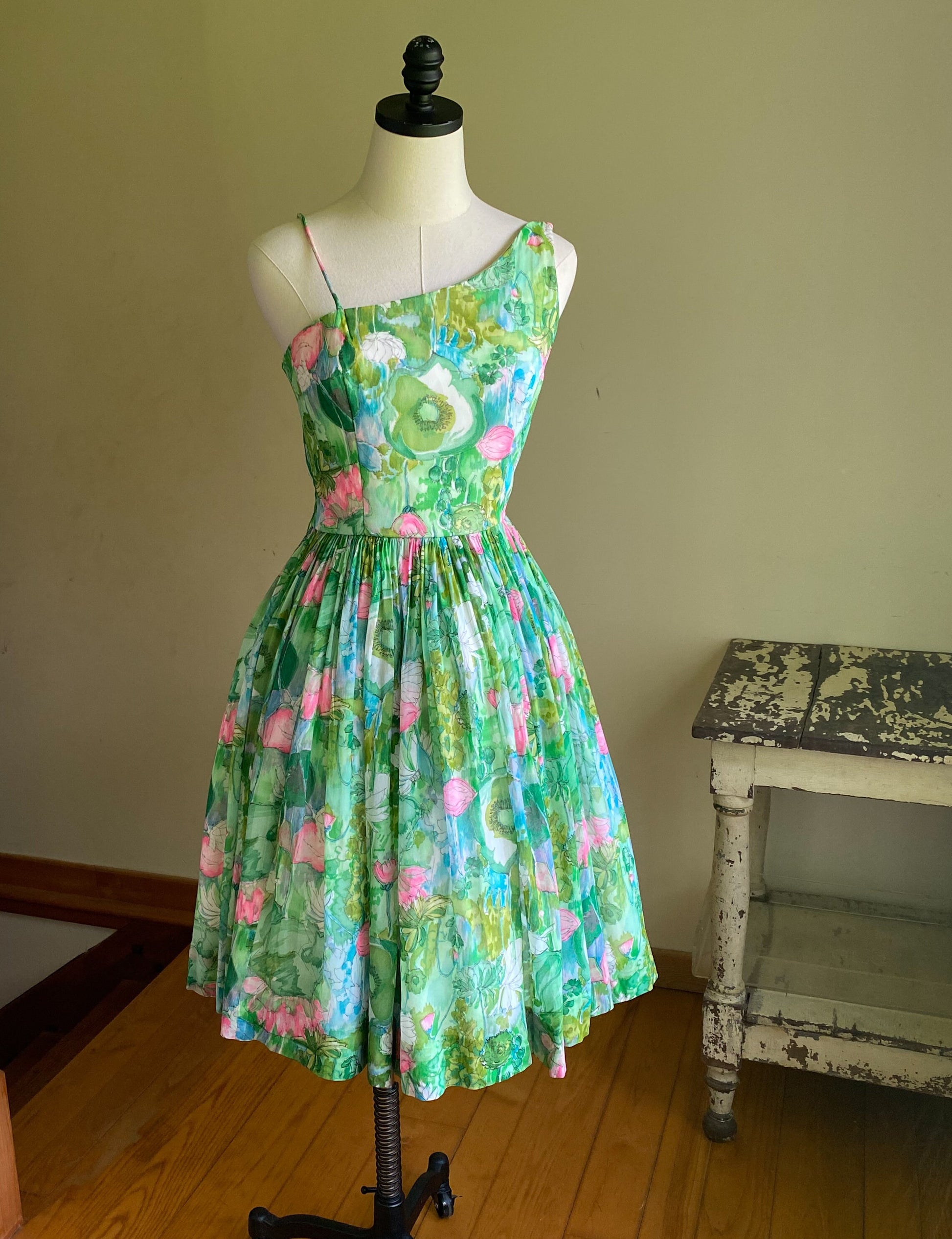 Vintage 50’s silk chiffon watercolor floral party dress one shoulder full skirt // 26” waist