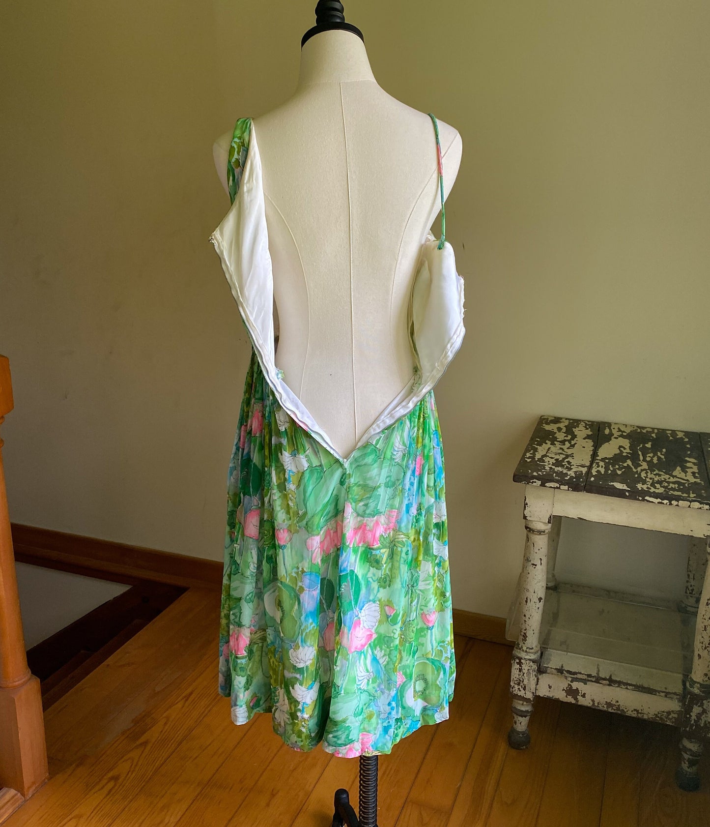 Vintage 50’s silk chiffon watercolor floral party dress one shoulder full skirt // 26” waist