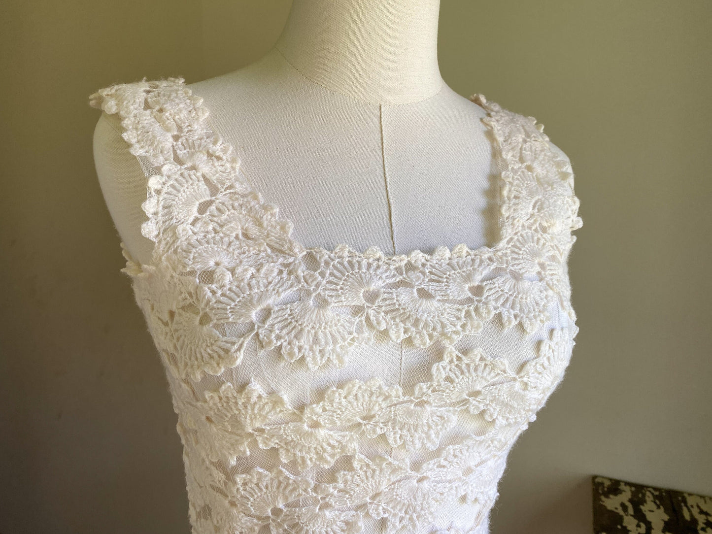 Vintage 60’s see through off white lace evening wedding dress fishtail kick pleat // 26” waist