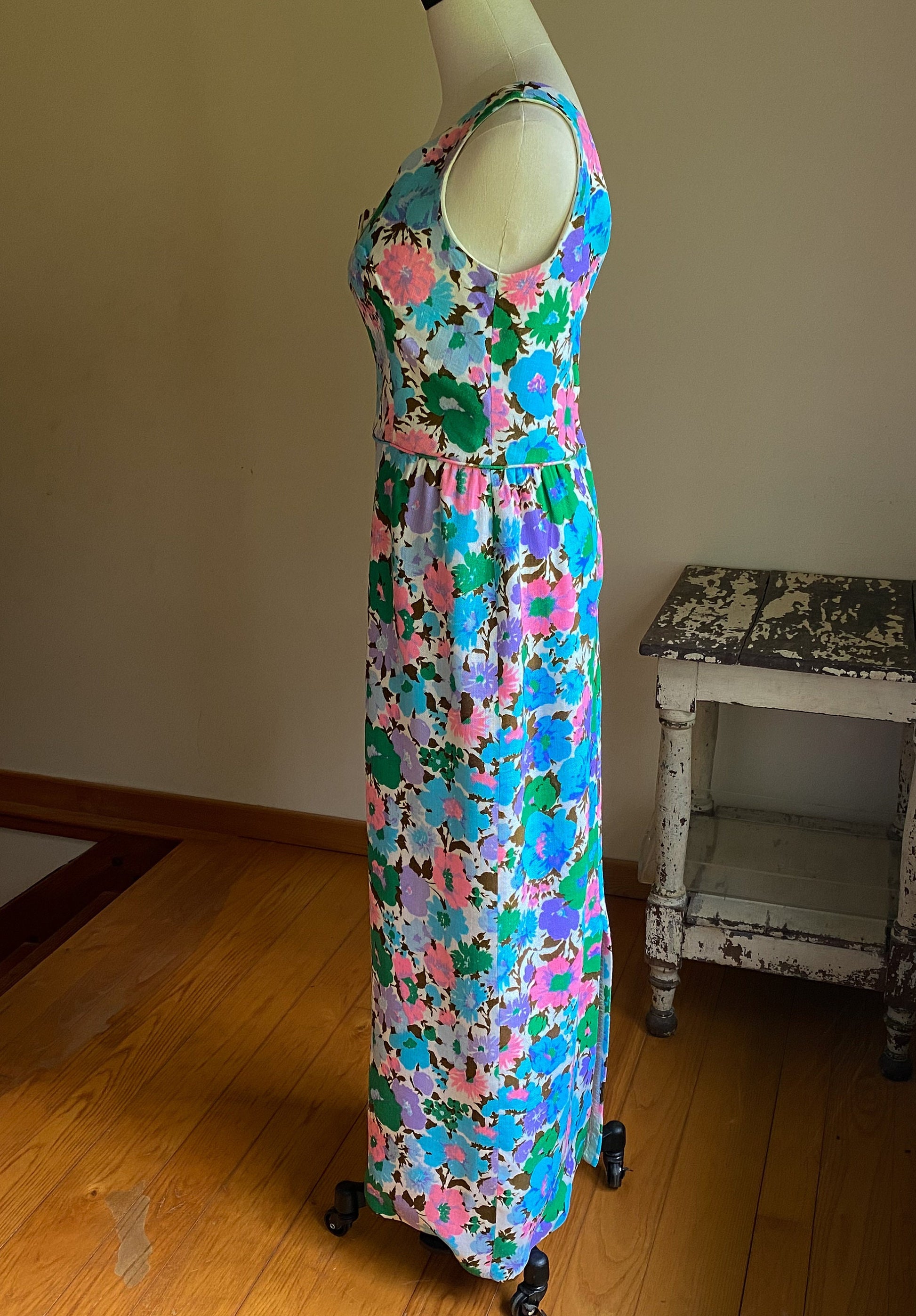 Vintage 60’s linen evening dress formal party maxi turquoise pink lilac floral print // 29” waist