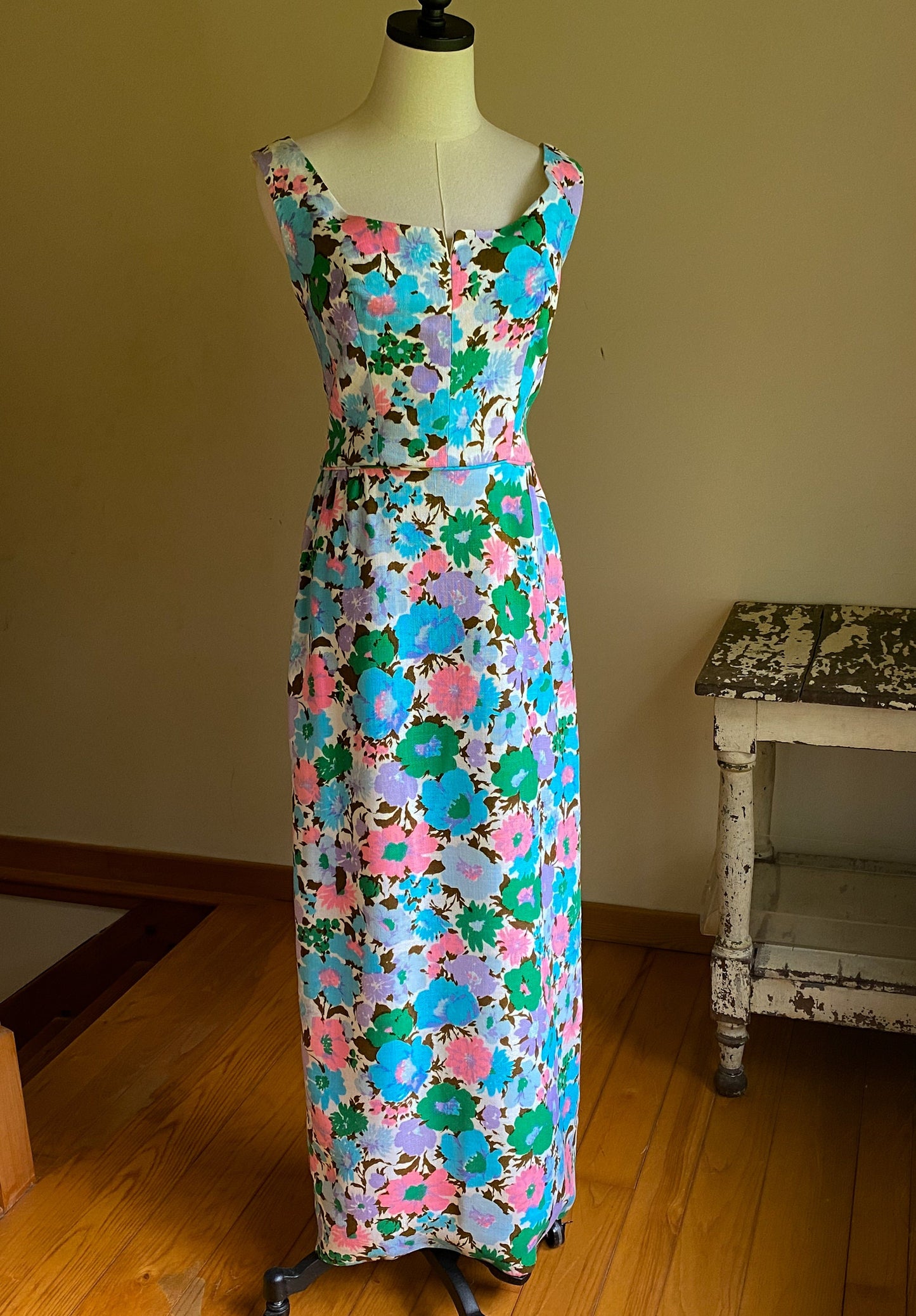 Vintage 60’s linen evening dress formal party maxi turquoise pink lilac floral print // 29” waist