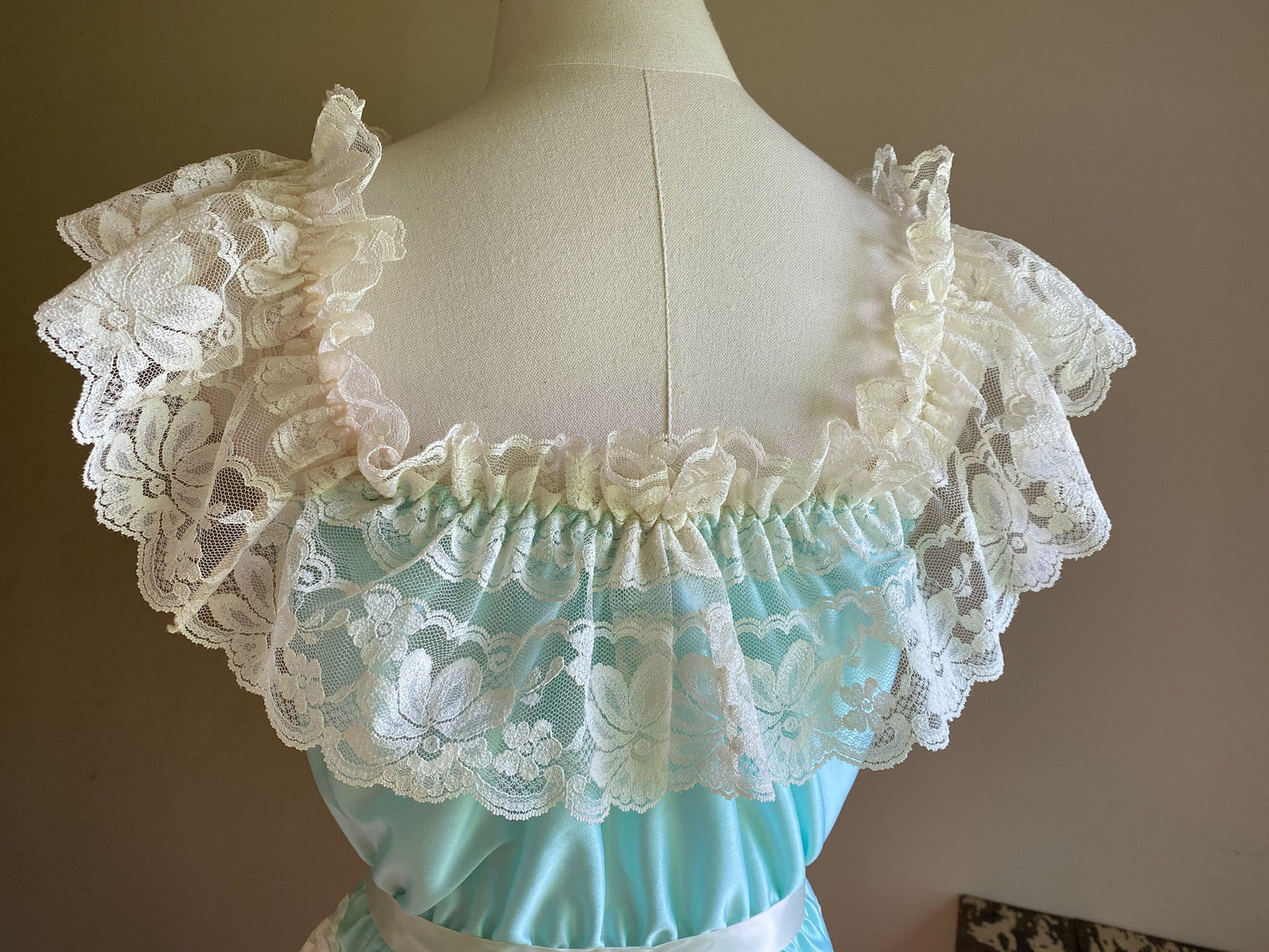 Vintage 80’s aqua blue satin & lace teddie Delores/Poirette // 22-30” waist