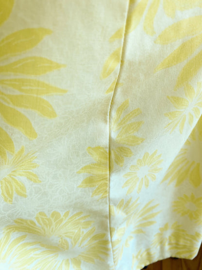 Vintage 70’s yellow cotton dress silk screen floral print bows // 35” bust