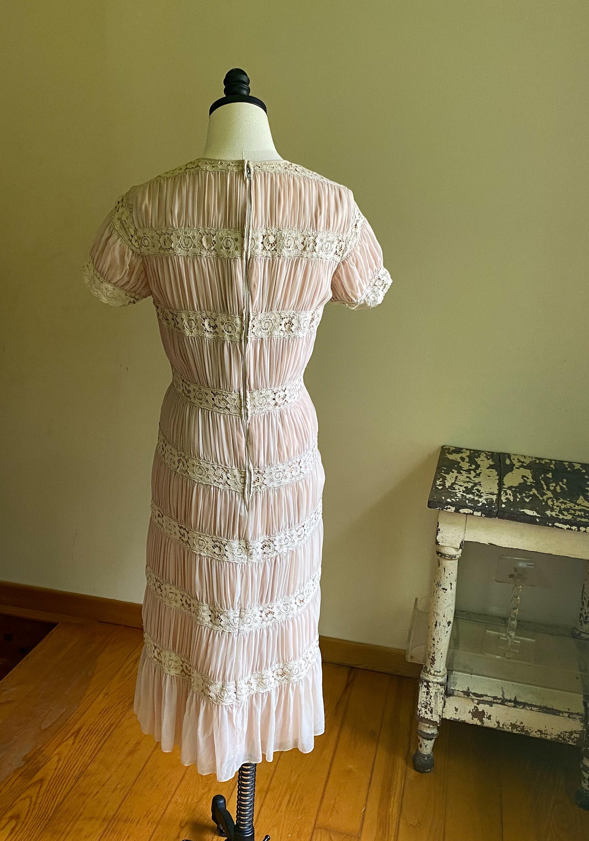 Vintage 60’s wiggle dress blush sheer silk & lace cocktail sheath Andora // 29” waist