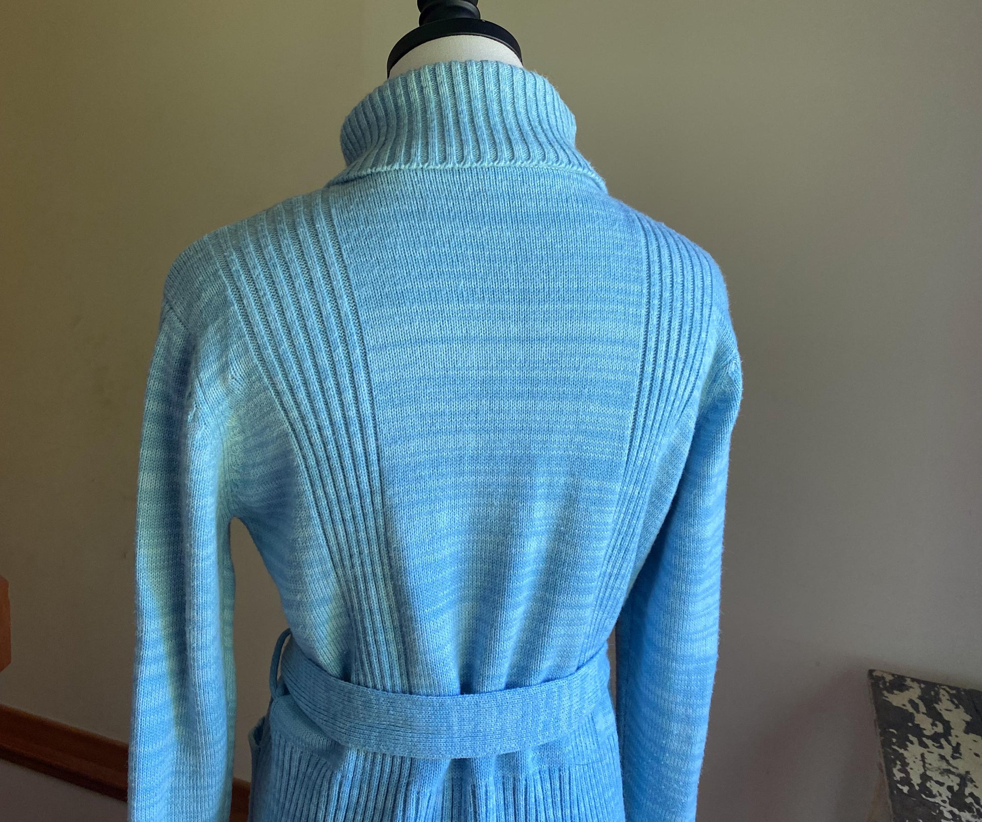 Vintage 70’s long cardigan baby blue ribbed sweater POCKETS! // 39” bust