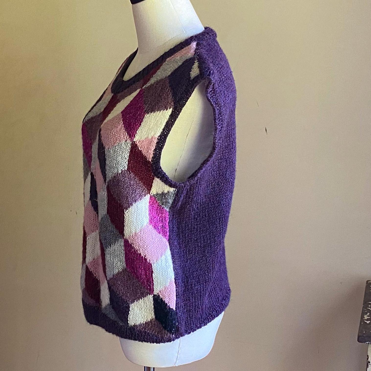 Vintage 80’s mohair hand knit vest purple 3-D cubes // 42-46” bust