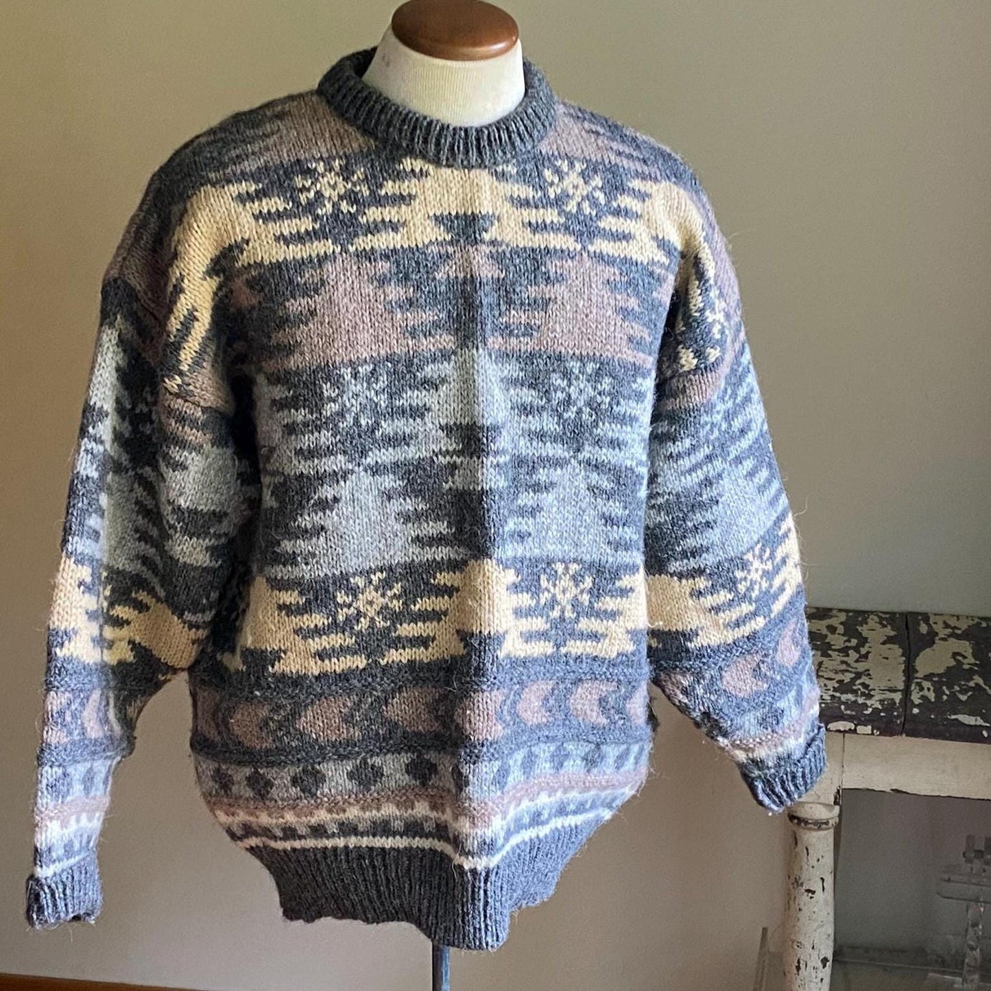 Vintage 80’s wool sweater gray tan geometric chunky knit James Pringle Scotland // 50” chest