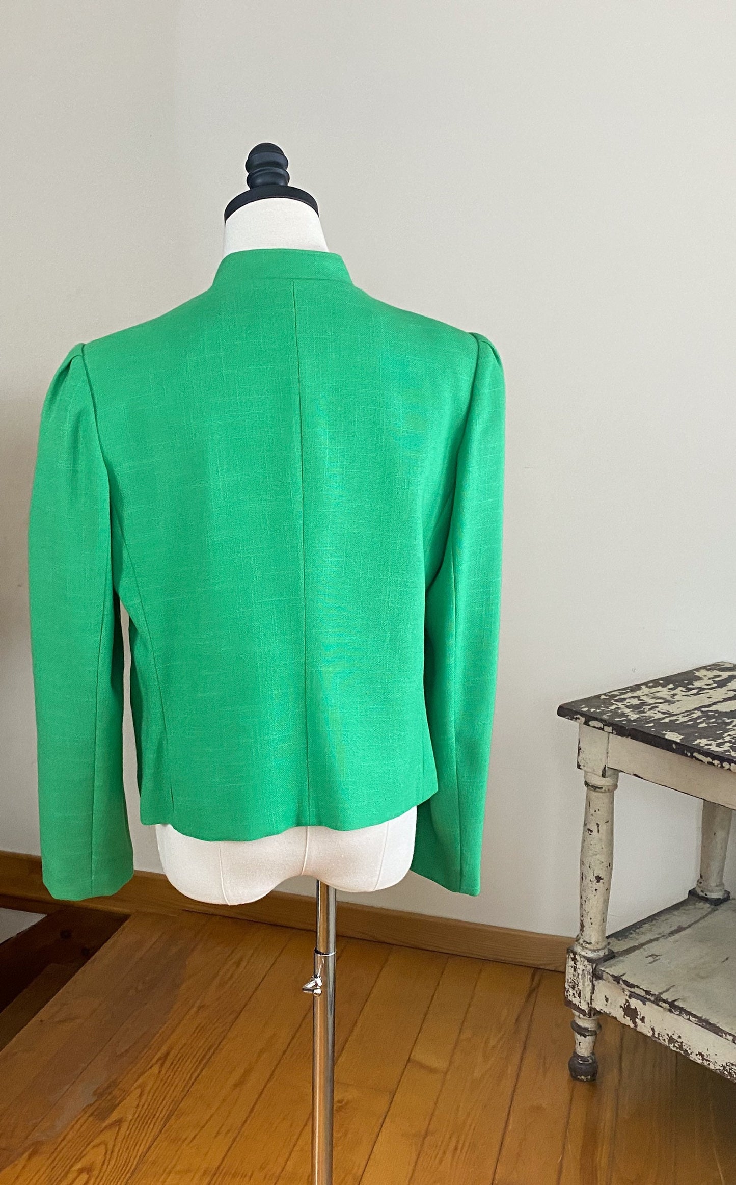 Vintage 80’s linen blazer Kelly green cropped puff sleeves Boston Traveler // M L