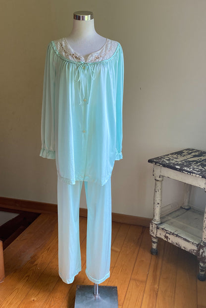 Vintage 70’s pajamas aqua blue nylon lace & embroidery Lorraine // 24 - 34” waist